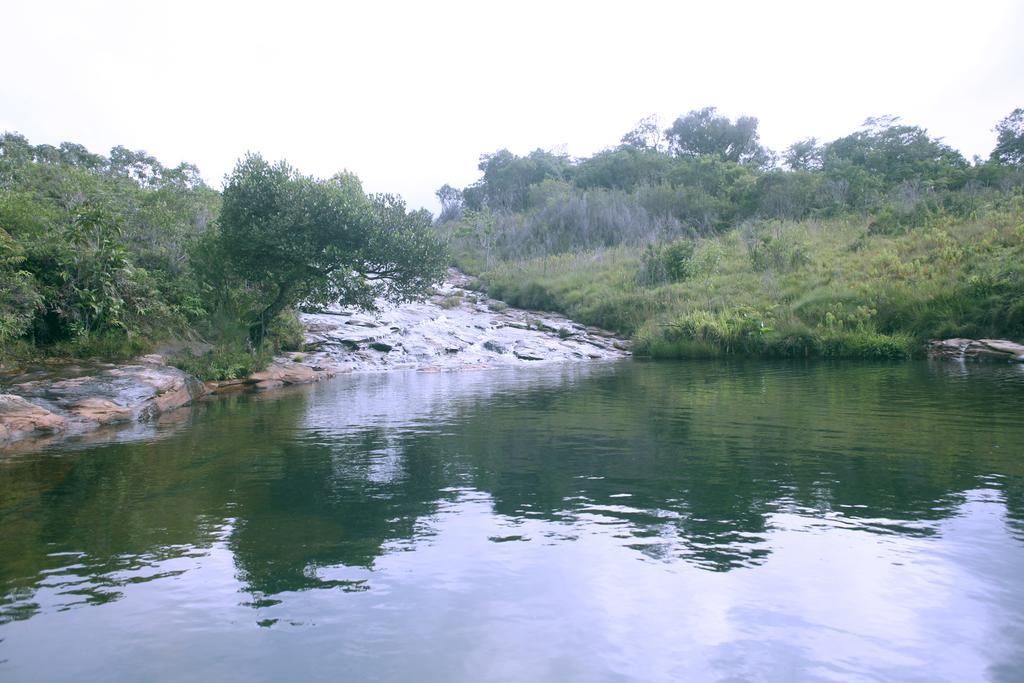 Cataguas Brasil Pousada Carrancas Bagian luar foto