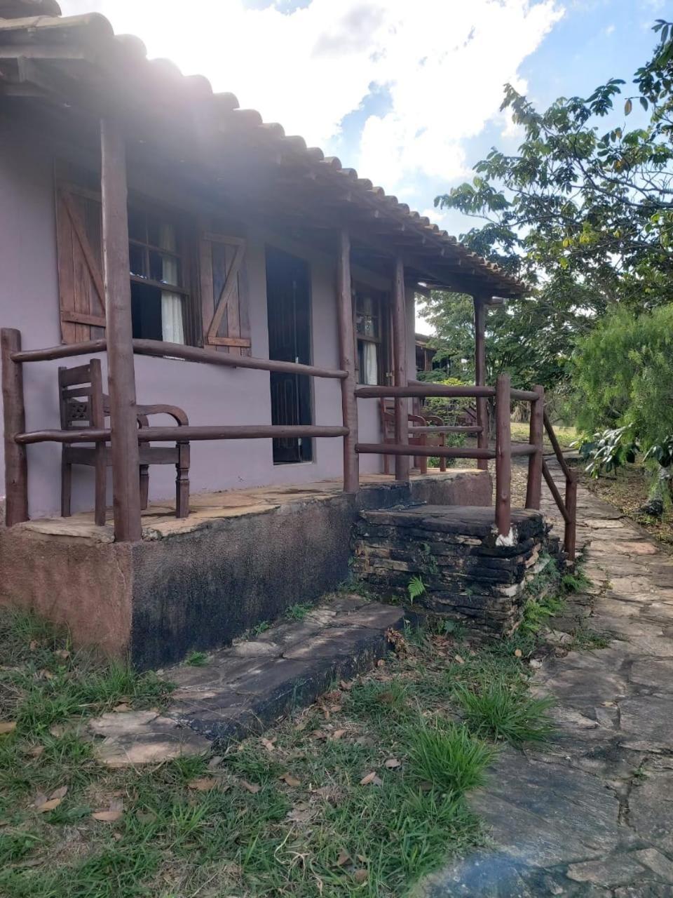 Cataguas Brasil Pousada Carrancas Bagian luar foto